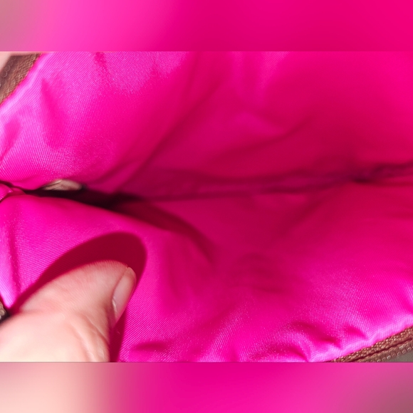 Dooney & Bourke Red Nylon Pouchette Small Handbag Shoulder Leather Trim EUC - Picture 5 of 7